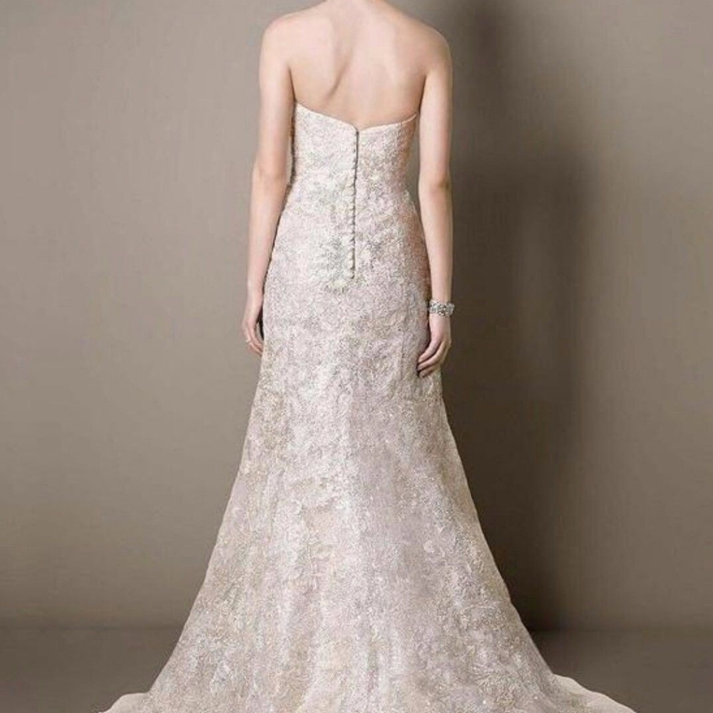 Formal/Wedding Dress - Picture 2 of 7